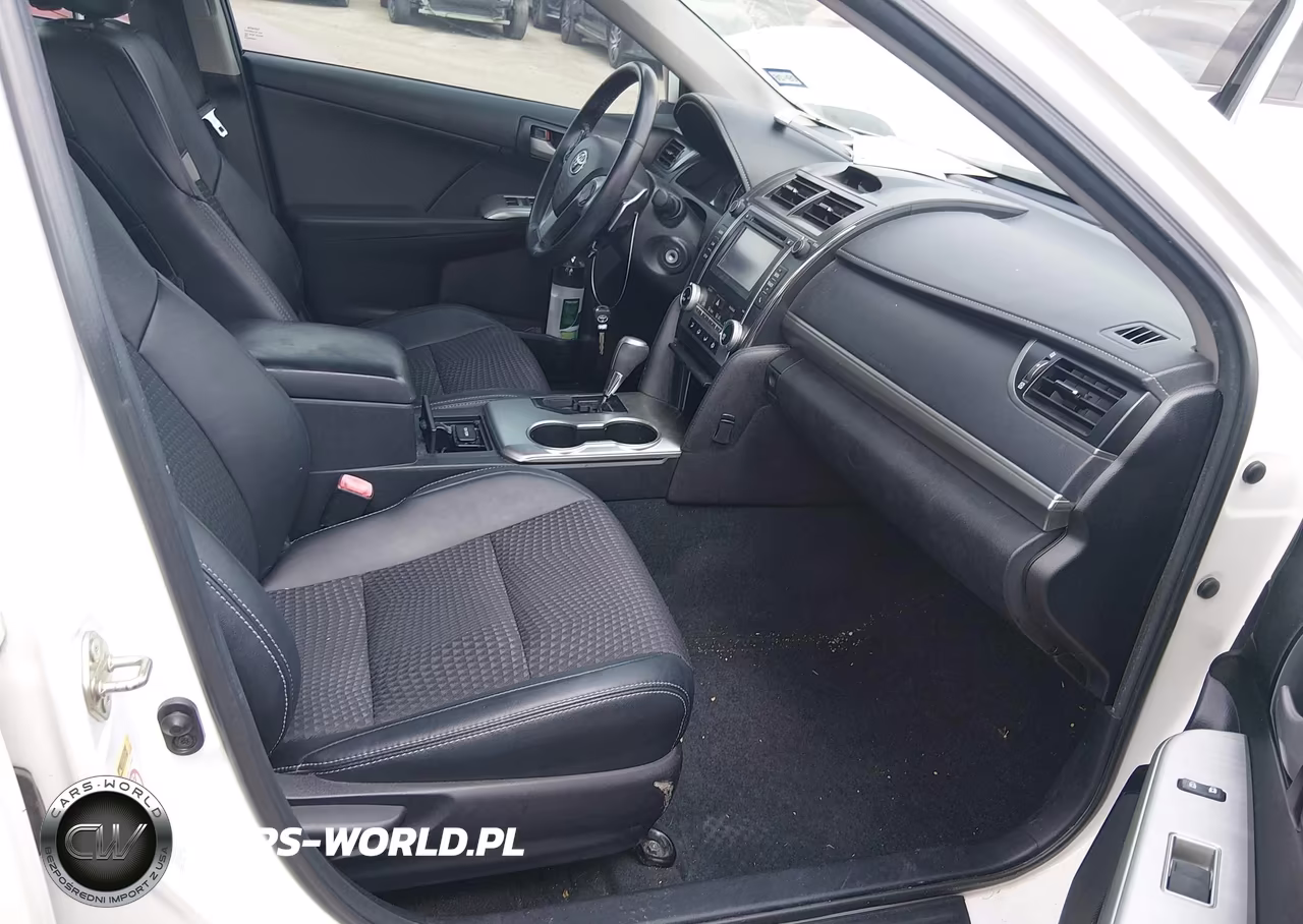 2014 Toyota Camry Se VIN:4T1BF1FK2EU459323 - 5