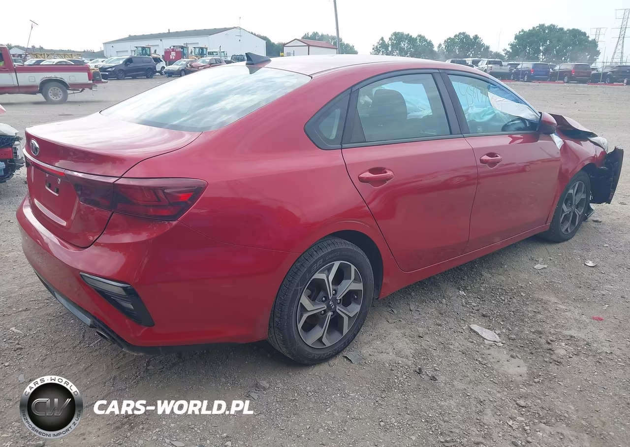 2020 Kia Forte Lxs VIN:3KPF24AD0LE166804 - 4