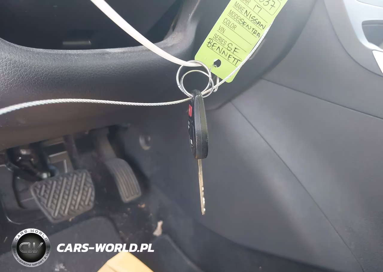 2017 Nissan Sentra S VIN:3N1AB7AP1HY262181 - 11