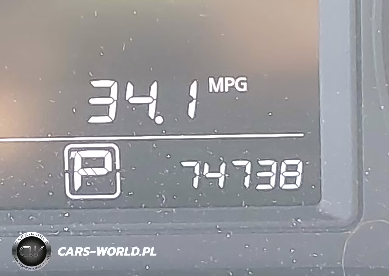 2017 Nissan Sentra S VIN:3N1AB7AP1HY262181 - 15