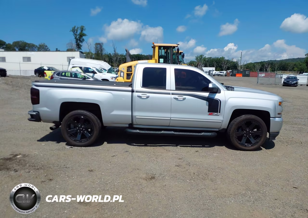 2017 Chevrolet Silverado 1500 2Lt VIN:1GCVKRECXHZ337029 - 13