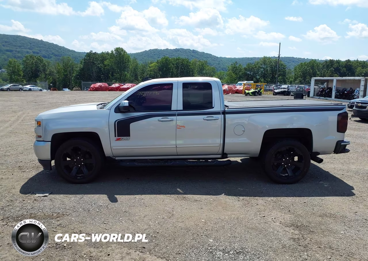 2017 Chevrolet Silverado 1500 2Lt VIN:1GCVKRECXHZ337029 - 14