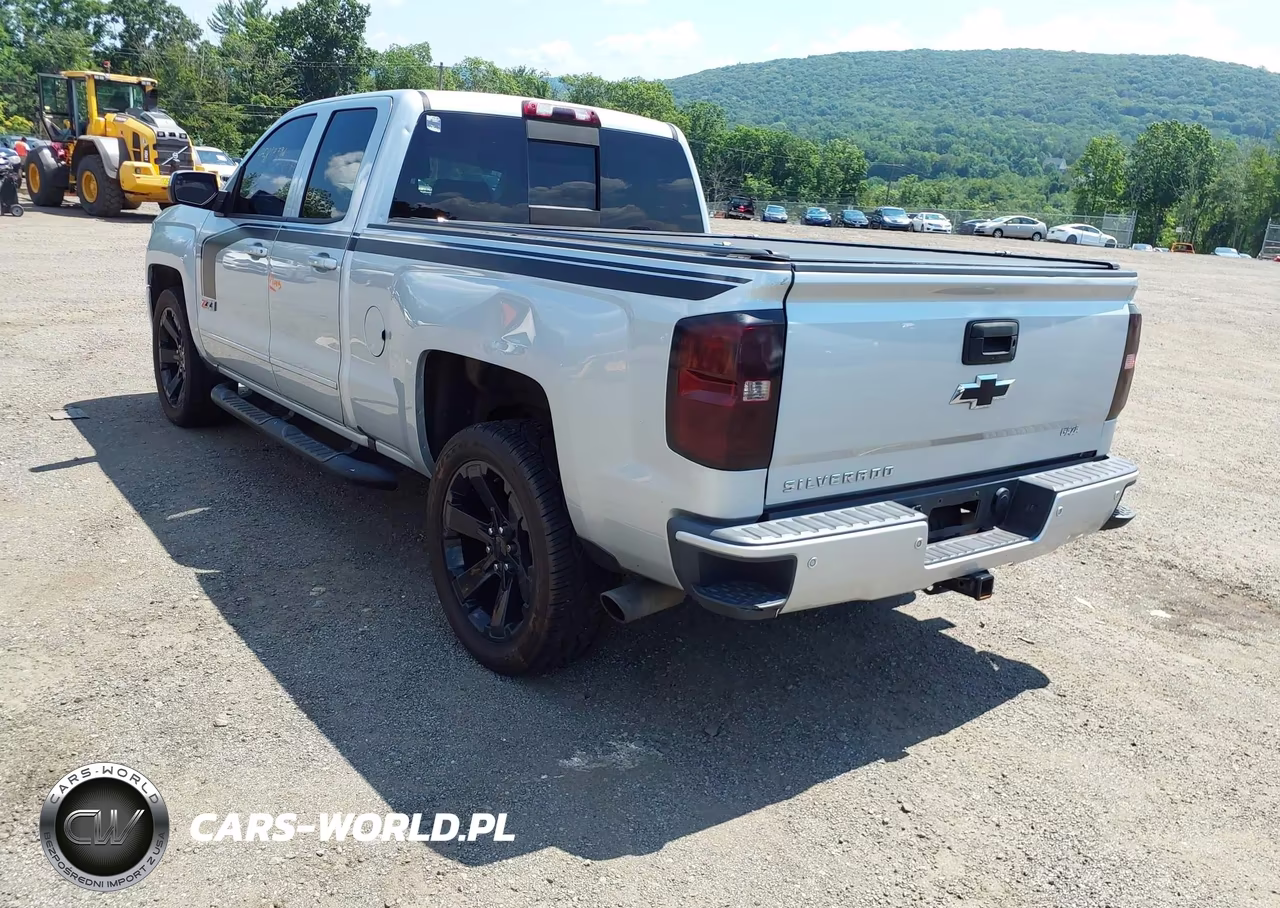 2017 Chevrolet Silverado 1500 2Lt VIN:1GCVKRECXHZ337029 - 3