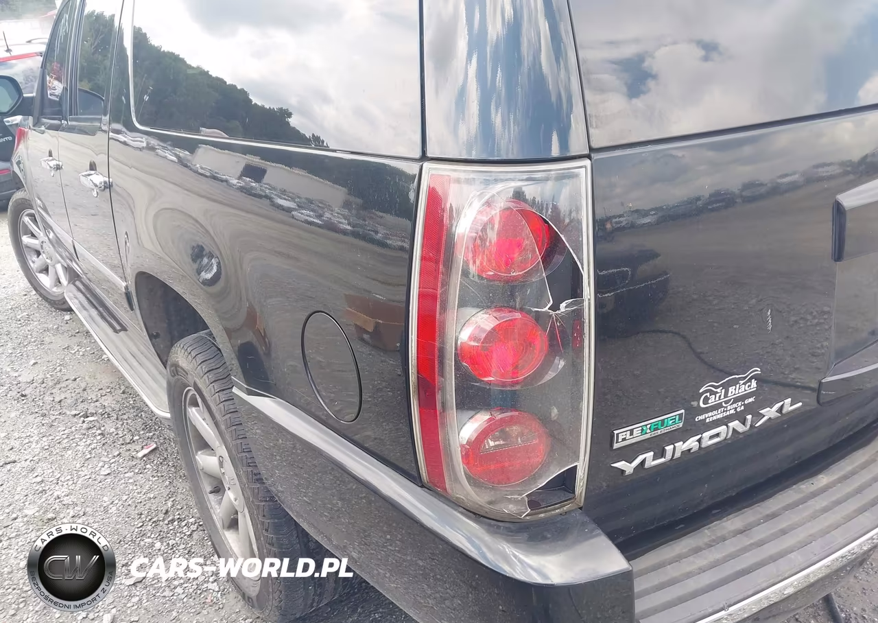 2011 GMC Yukon Xl 1500 Denali VIN:1GKS2MEF3BR206908 - 18