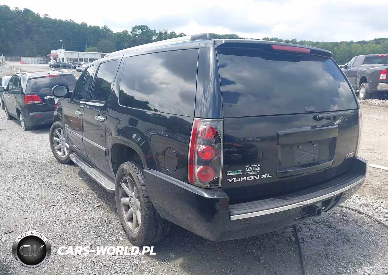 2011 GMC Yukon Xl 1500 Denali VIN:1GKS2MEF3BR206908 - 3