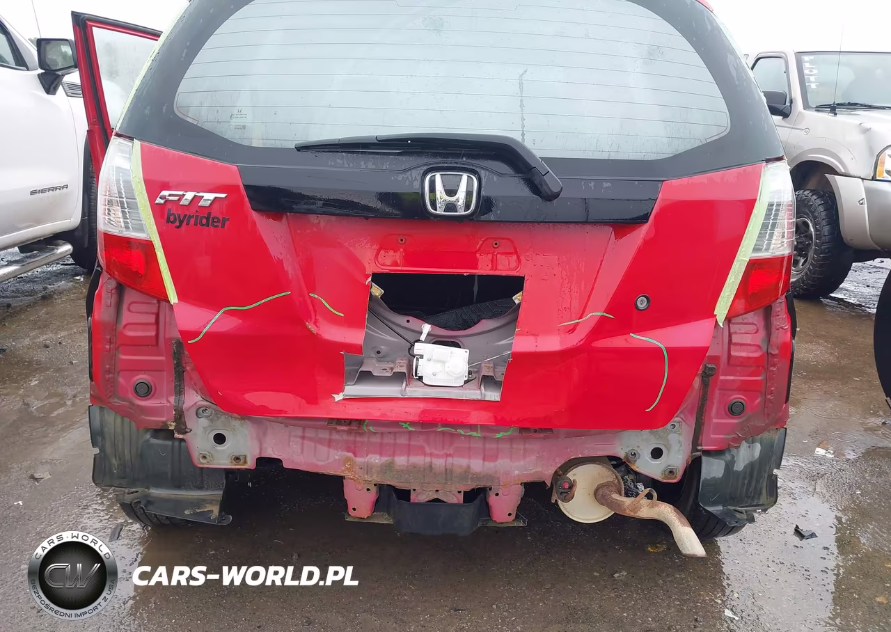 2010 Honda Fit VIN:JHMGE8H2XAC004611 - 6