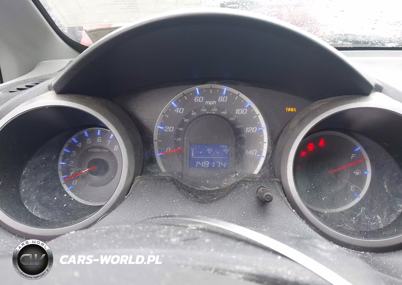 2010 Honda Fit VIN:JHMGE8H2XAC004611 - 7
