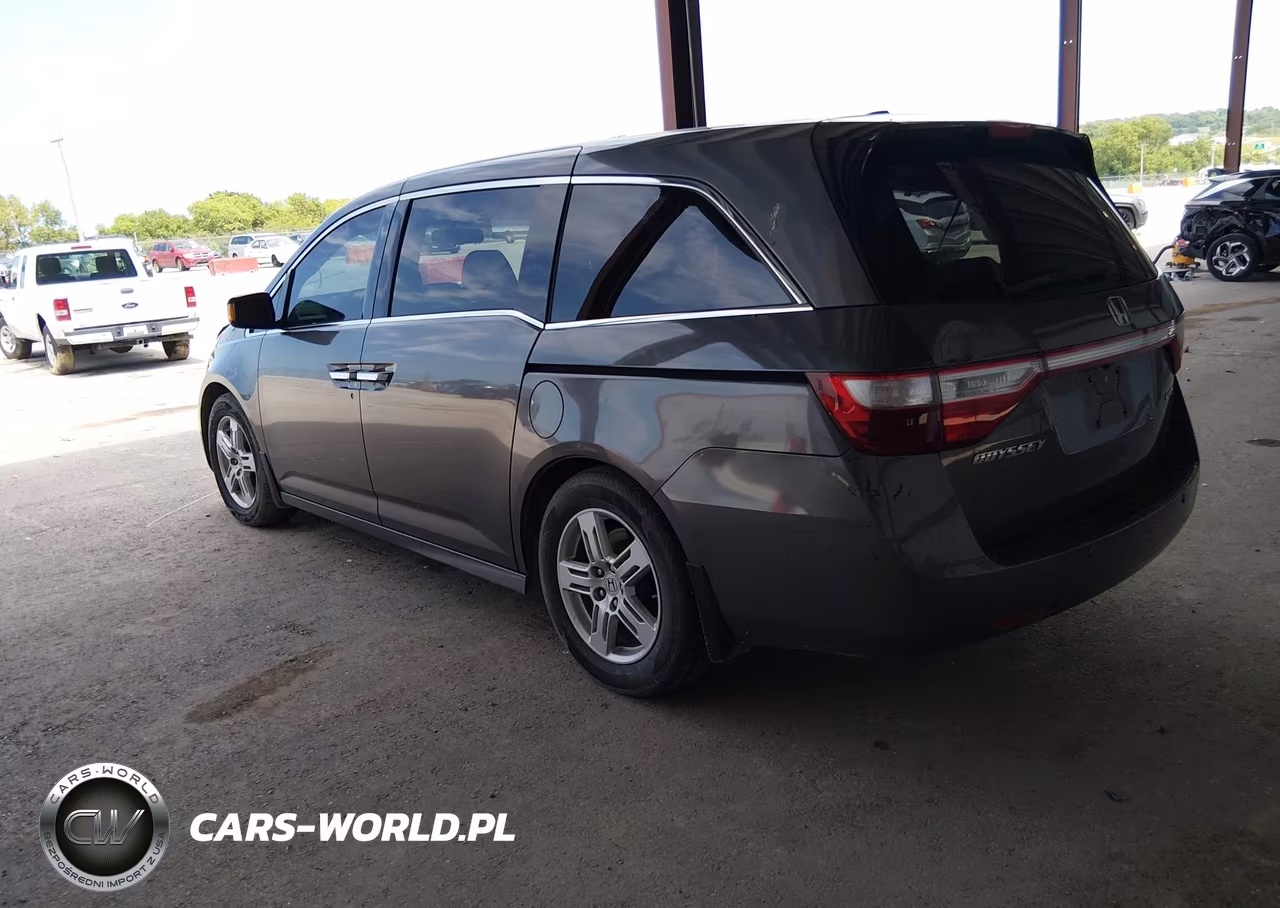 2012 Honda Odyssey Touring-Touring Elite VIN:5FNRL5H93CB004421 - 3