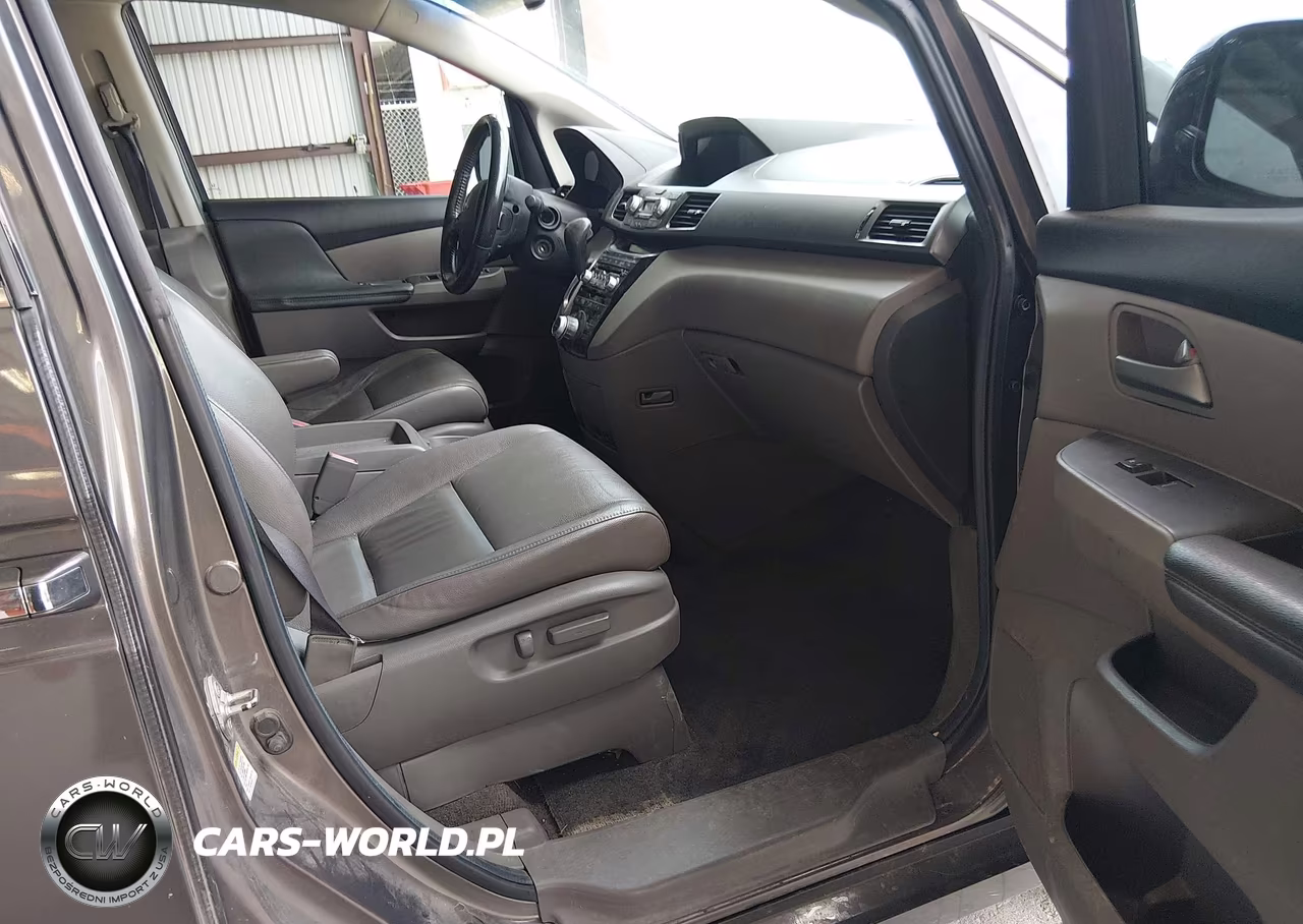 2012 Honda Odyssey Touring-Touring Elite VIN:5FNRL5H93CB004421 - 5