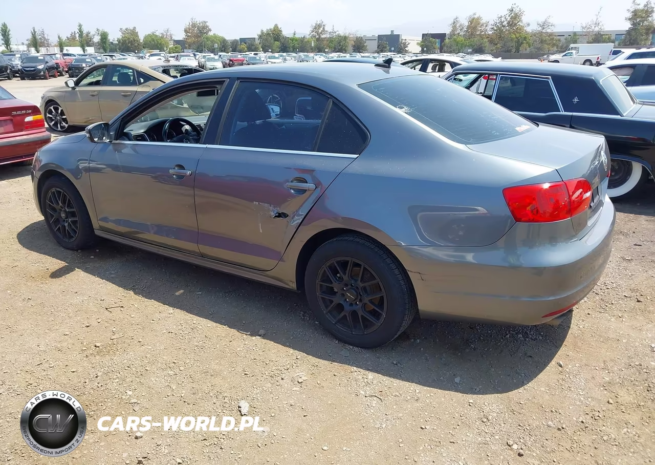 2013 Volkswagen Jetta 2.0L Tdi VIN:3VWLL7AJXDM426427 - 3