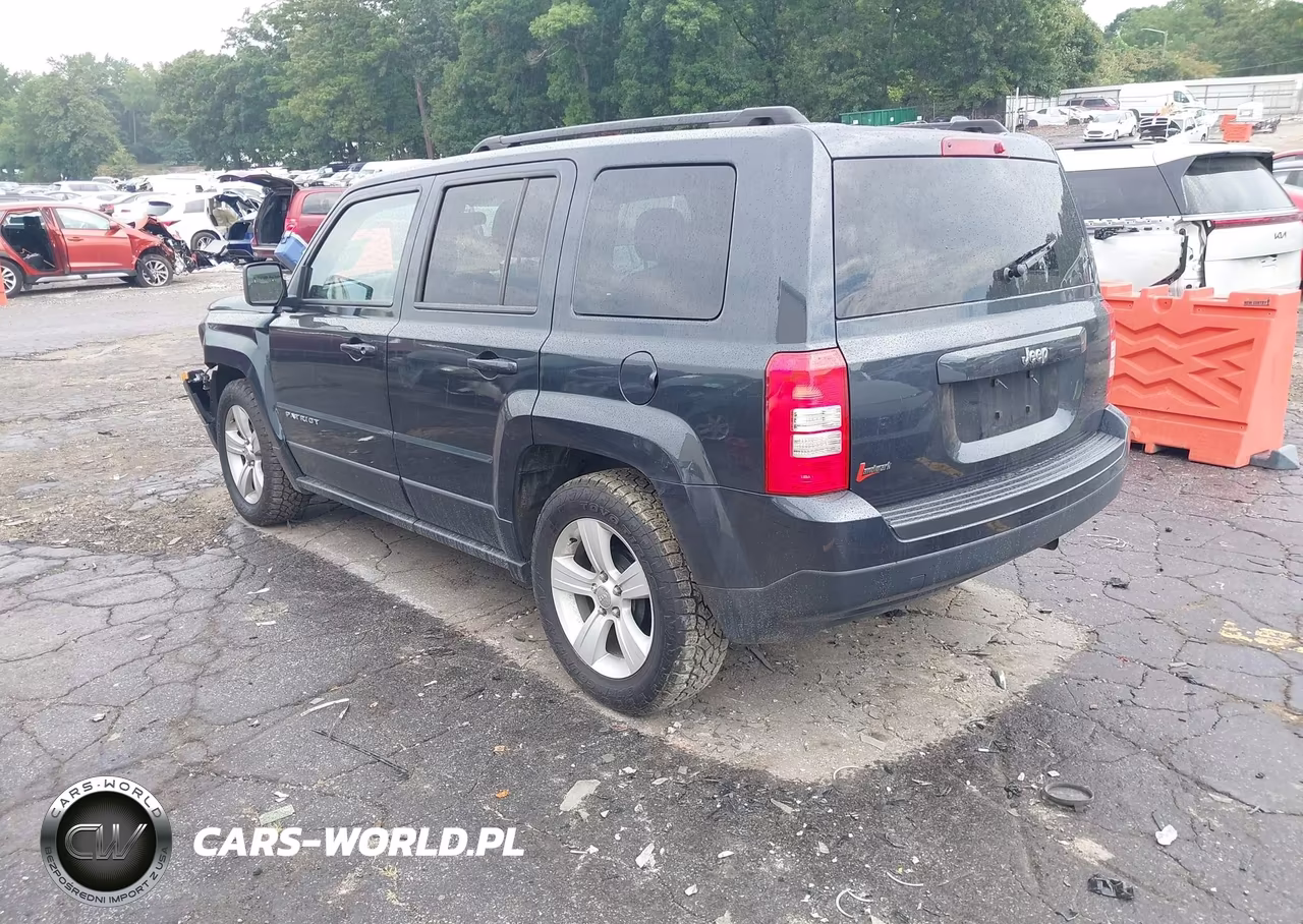 2015 Jeep Patriot Sport VIN:1C4NJPBB1FD192010 - 3