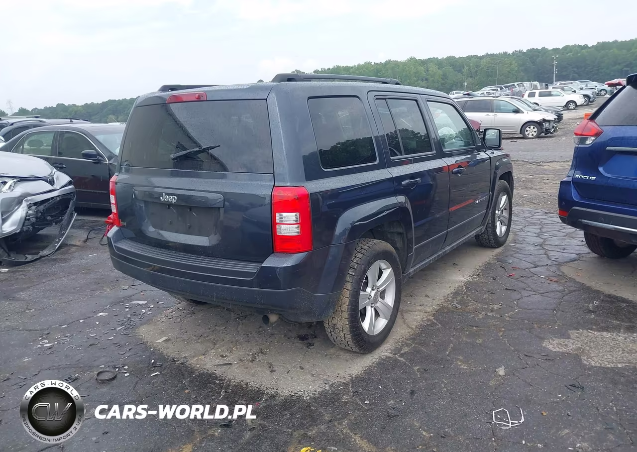 2015 Jeep Patriot Sport VIN:1C4NJPBB1FD192010 - 4