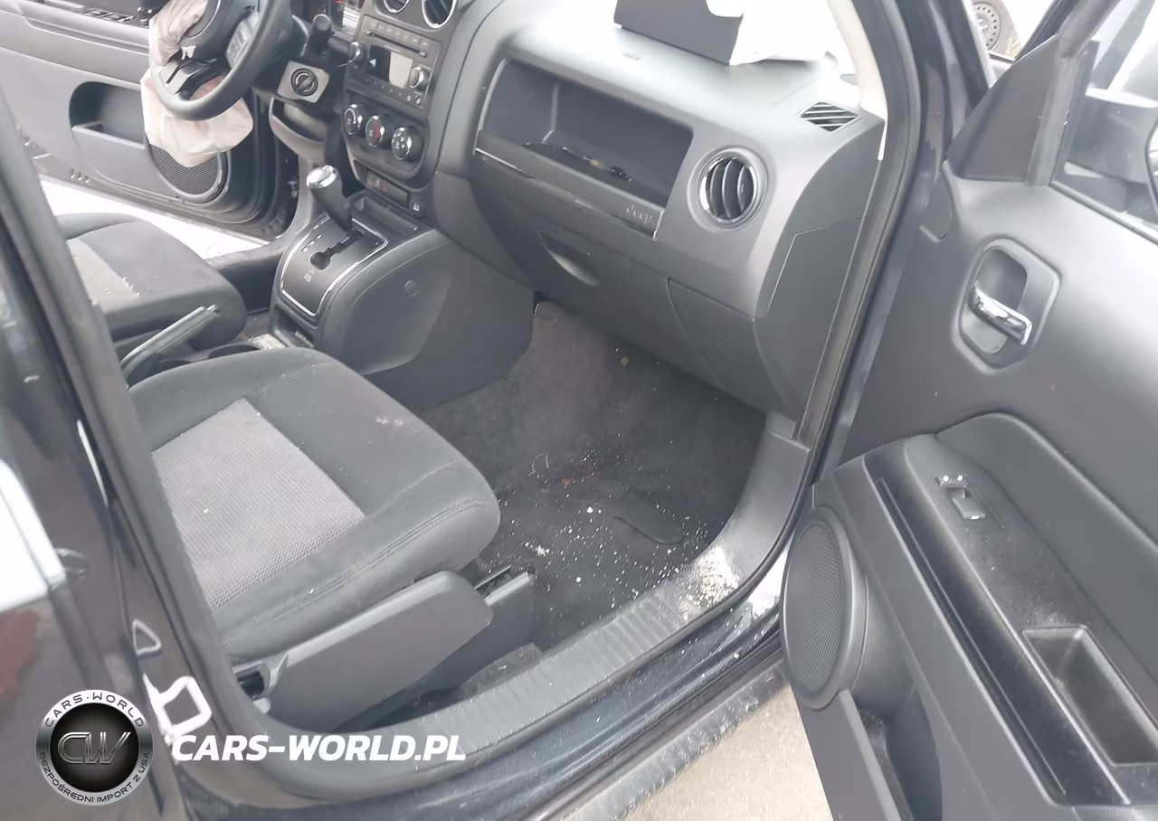 2015 Jeep Patriot Sport VIN:1C4NJPBB1FD192010 - 5