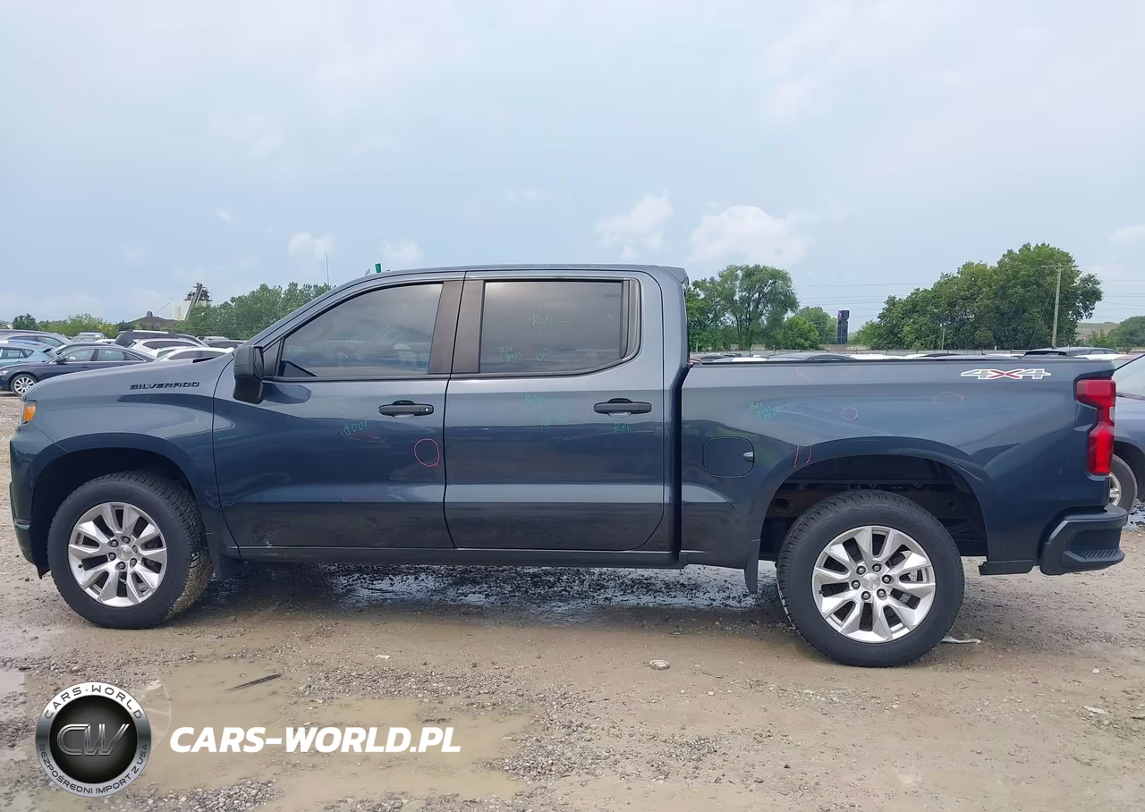 2021 Chevrolet Silverado 1500 4Wd Short Bed Custom VIN:1GCPYBEKXMZ399322 - 14