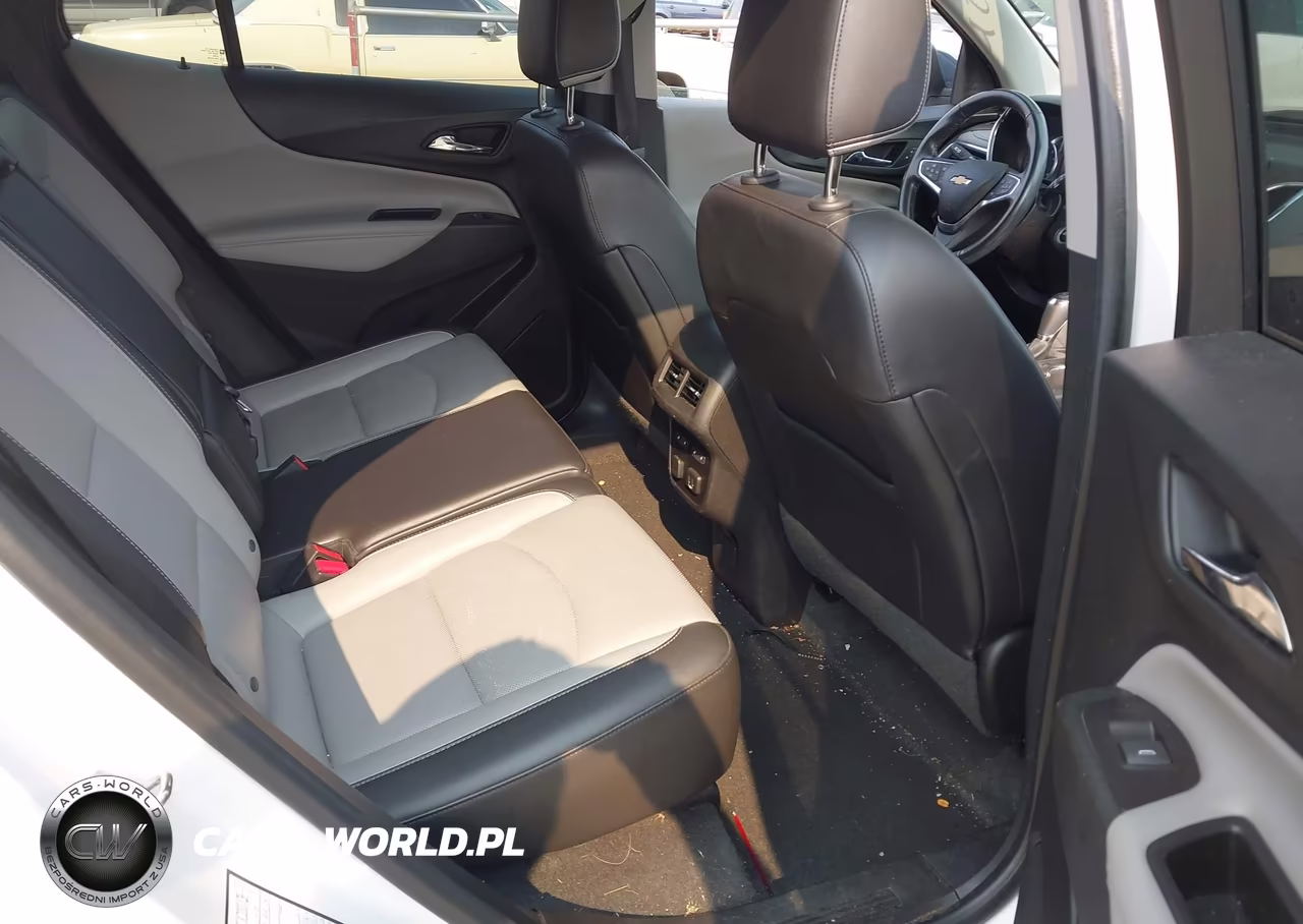 2018 Chevrolet Equinox Premier VIN:2GNAXVEV3J6291174 - 8