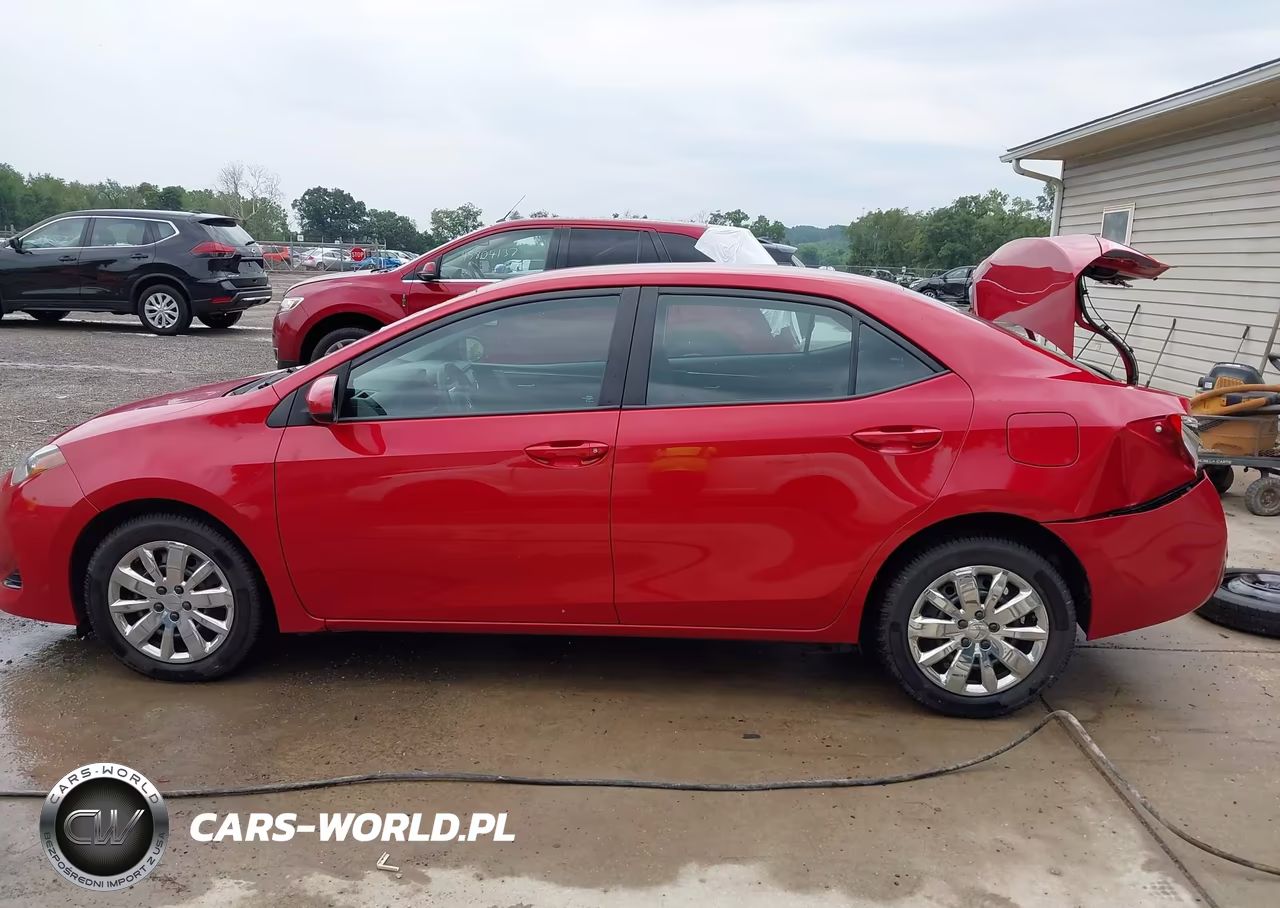 2017 Toyota Corolla Le VIN:2T1BURHEXHC862192 - 15