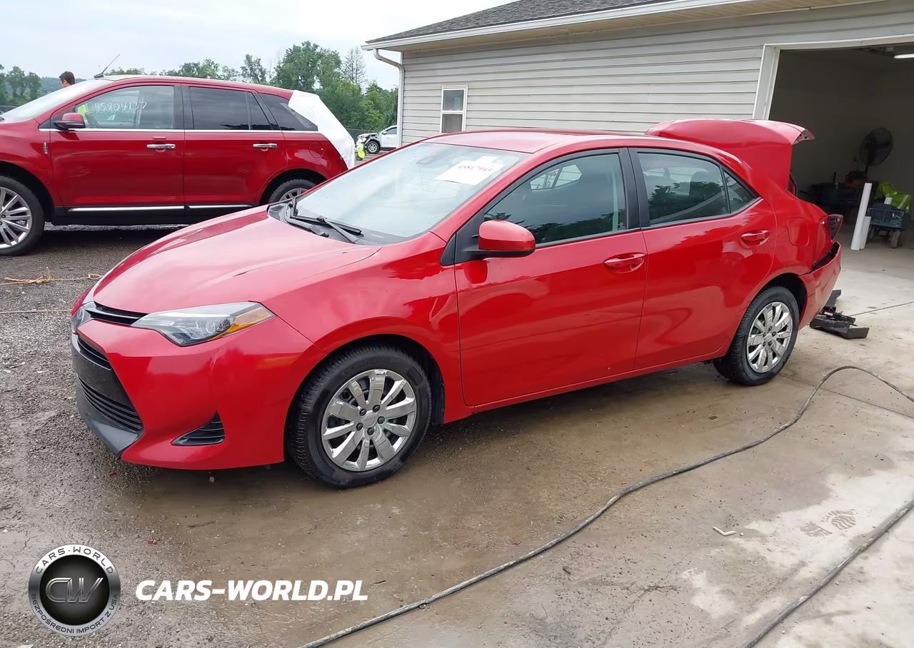 2017 Toyota Corolla Le VIN:2T1BURHEXHC862192 - 2