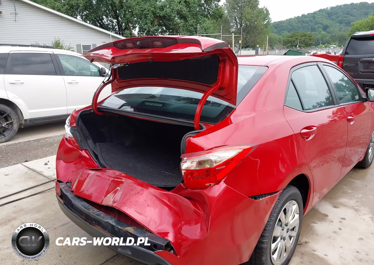 2017 Toyota Corolla Le VIN:2T1BURHEXHC862192 - 6