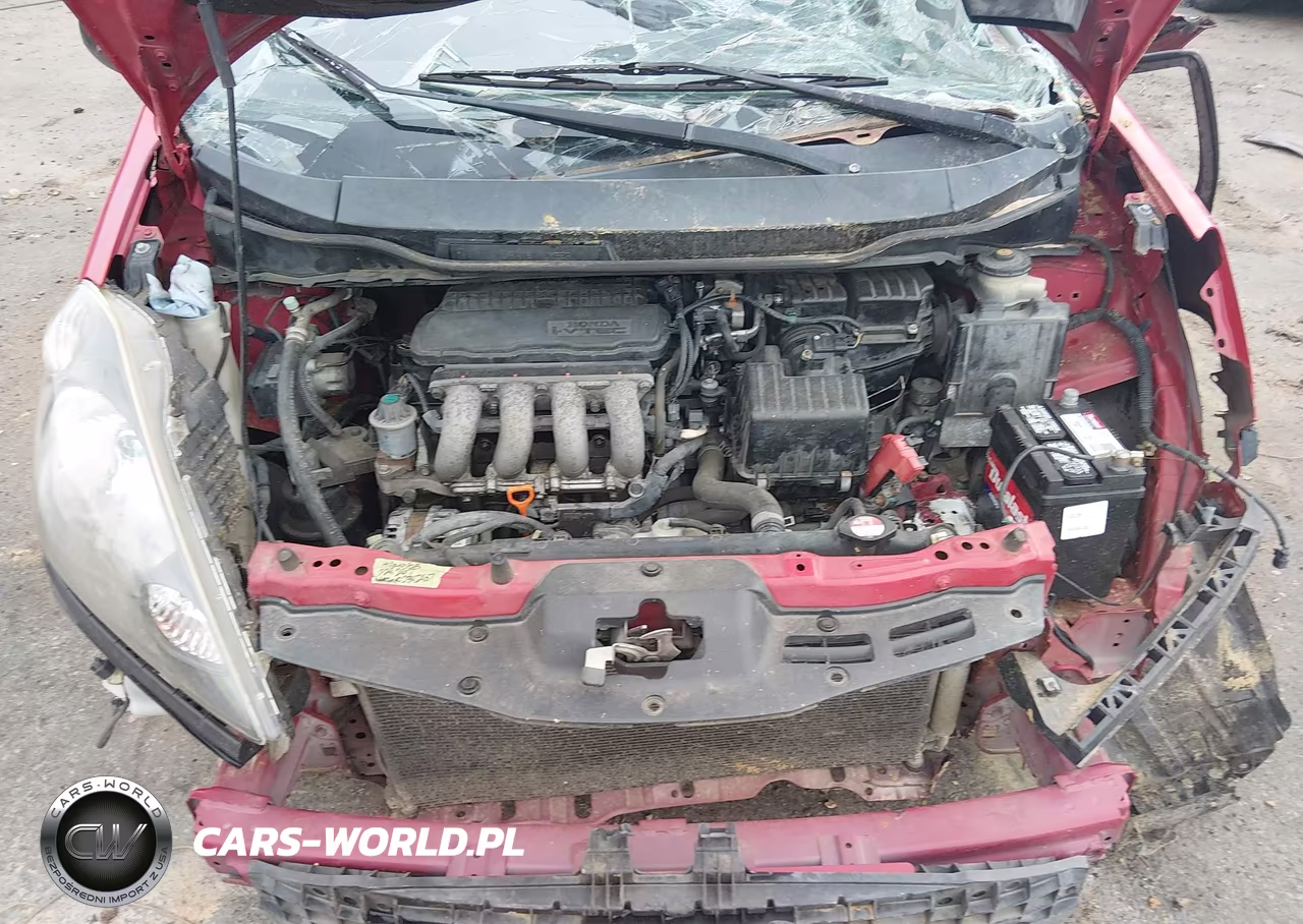 2010 Honda Fit VIN:JHMGE8H2XAC010747 - 10