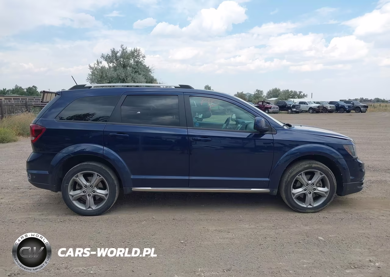 2017 Dodge Journey Crossroad VIN:3C4PDCGG7HT548227 - 14