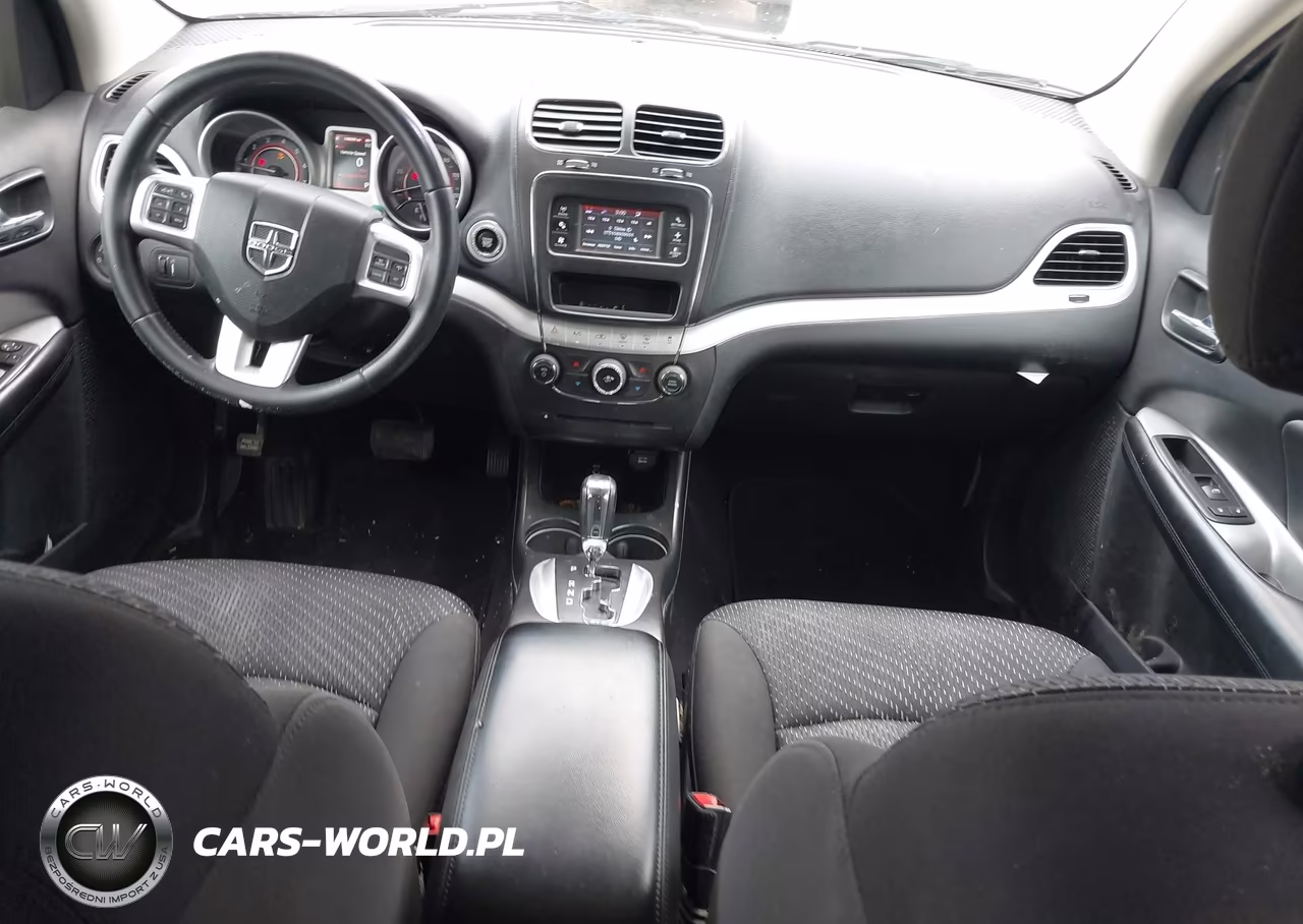2017 Dodge Journey Crossroad VIN:3C4PDCGG7HT548227 - 18