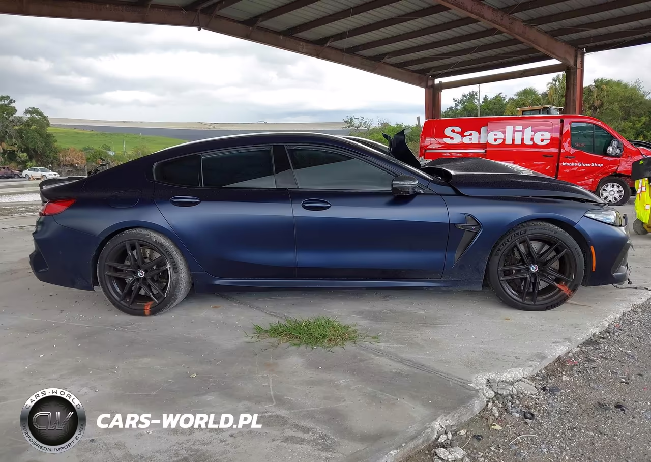 2023 BMW M8 Gran Coupe Competition VIN:WBSGV0C00PCK62100 - 13