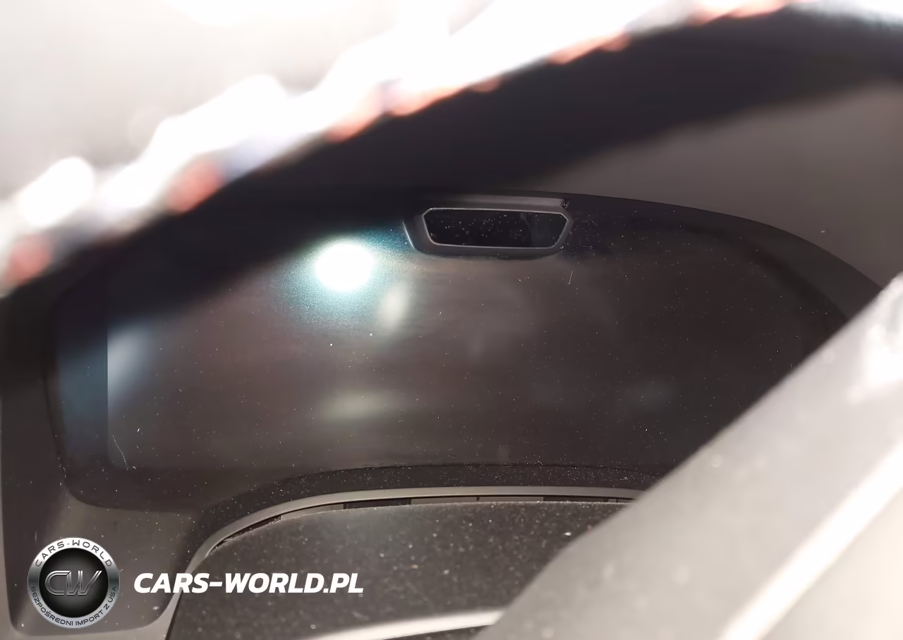 2023 BMW M8 Gran Coupe Competition VIN:WBSGV0C00PCK62100 - 15