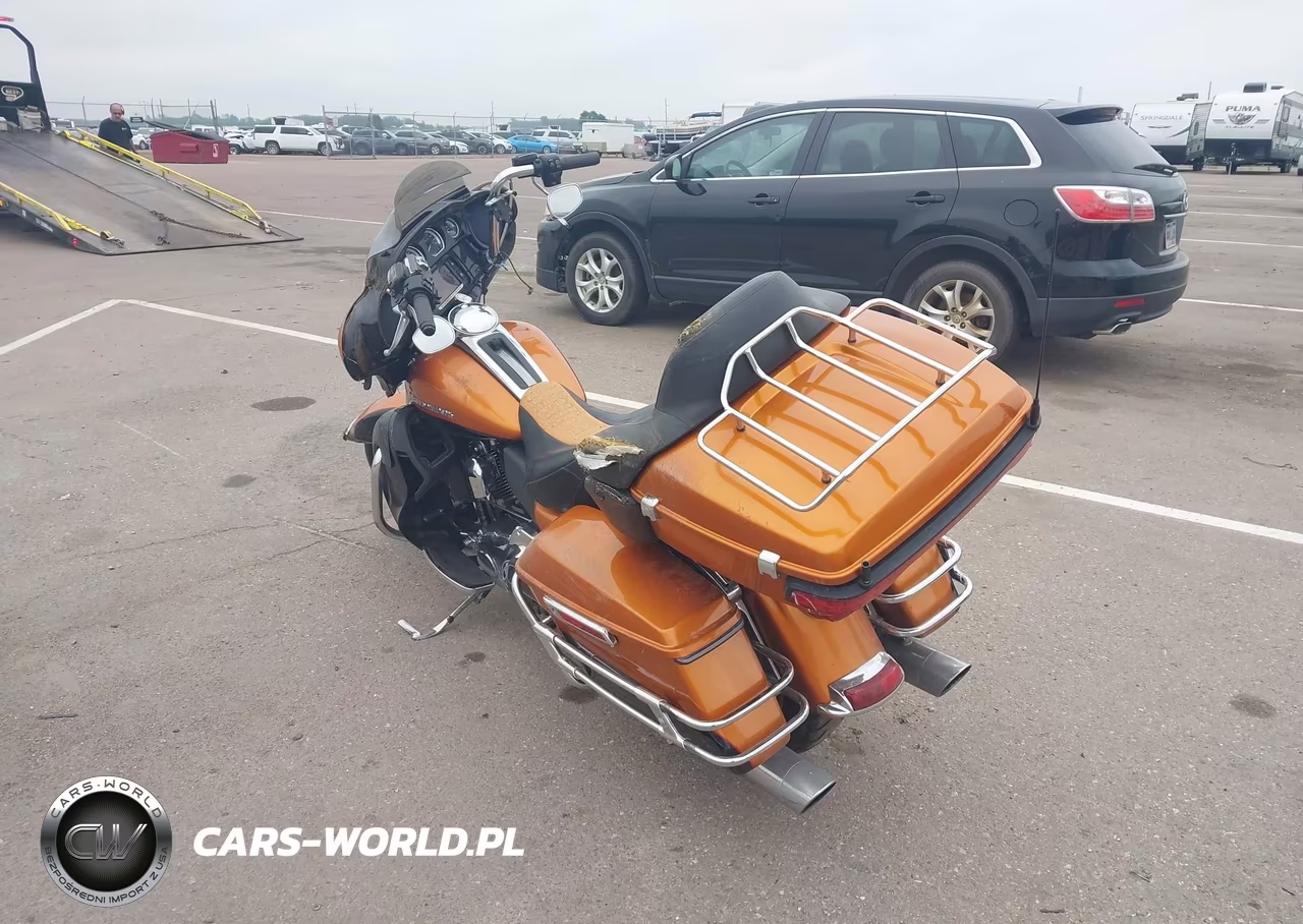 2014 Harley-Davidson Flhtk Electra Glide Ultra Ltd VIN:1HD1KEL11EB708736 - 3
