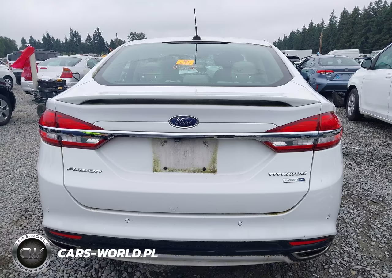 2018 Ford Fusion Titanium VIN:3FA6P0D91JR168199 - 16