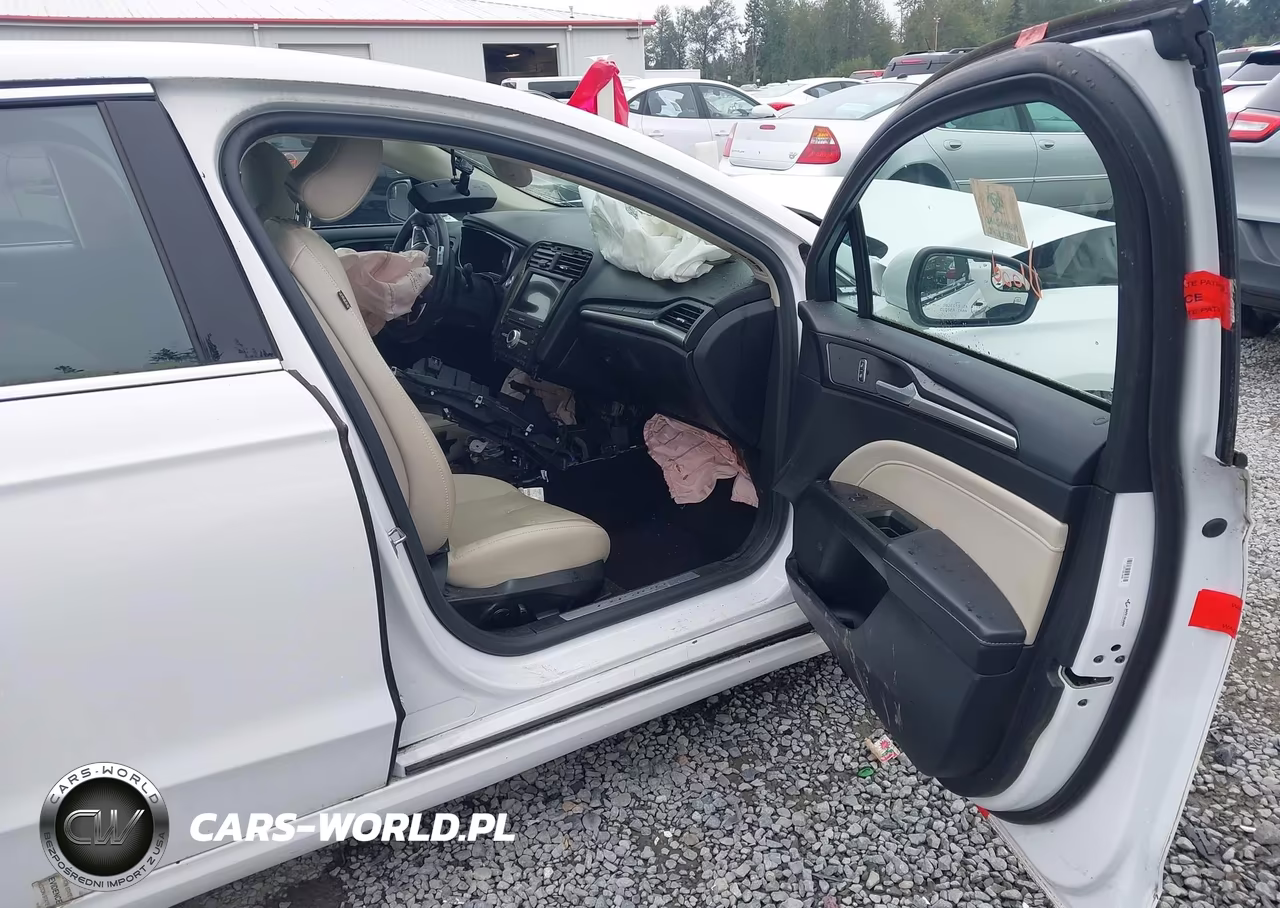 2018 Ford Fusion Titanium VIN:3FA6P0D91JR168199 - 5