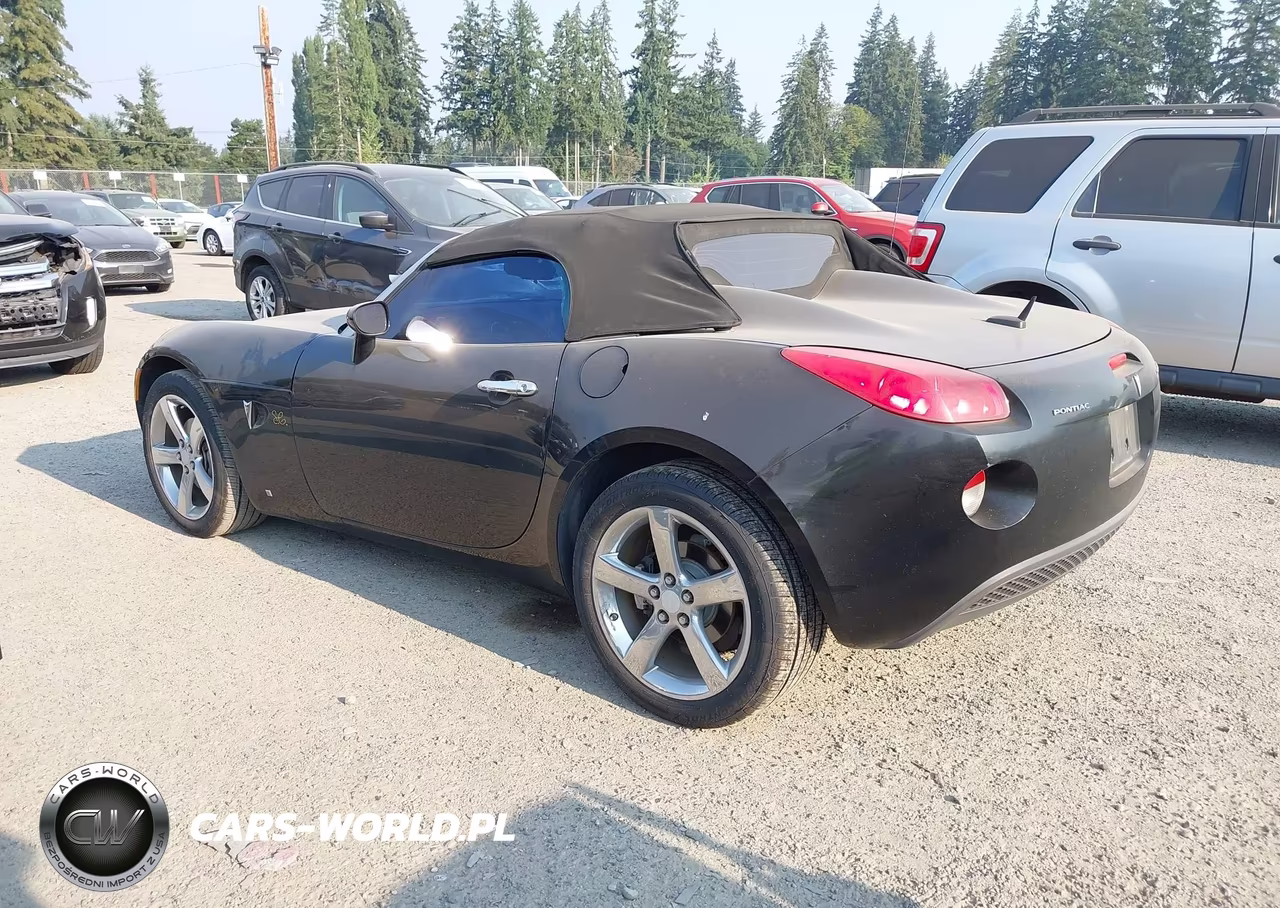 2008 Pontiac Solstice VIN:1G2MC35B18Y117558 - 3
