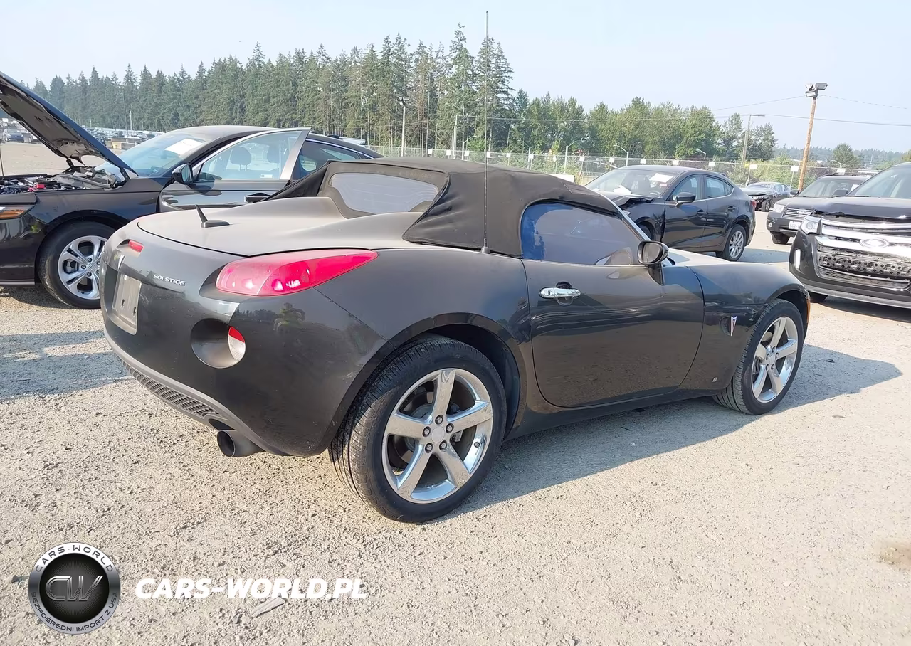2008 Pontiac Solstice VIN:1G2MC35B18Y117558 - 4