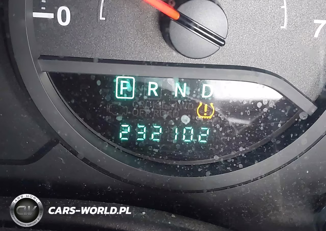 2008 Jeep Wrangler X VIN:1J4FA24178L649014 - 7