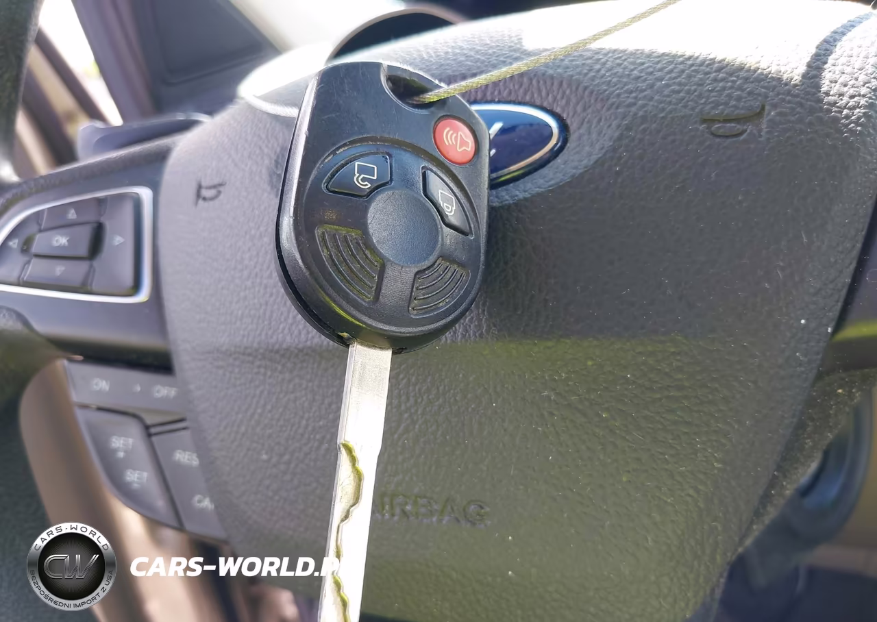 2017 Ford Escape Se VIN:1FMCU9GD2HUC19623 - 11