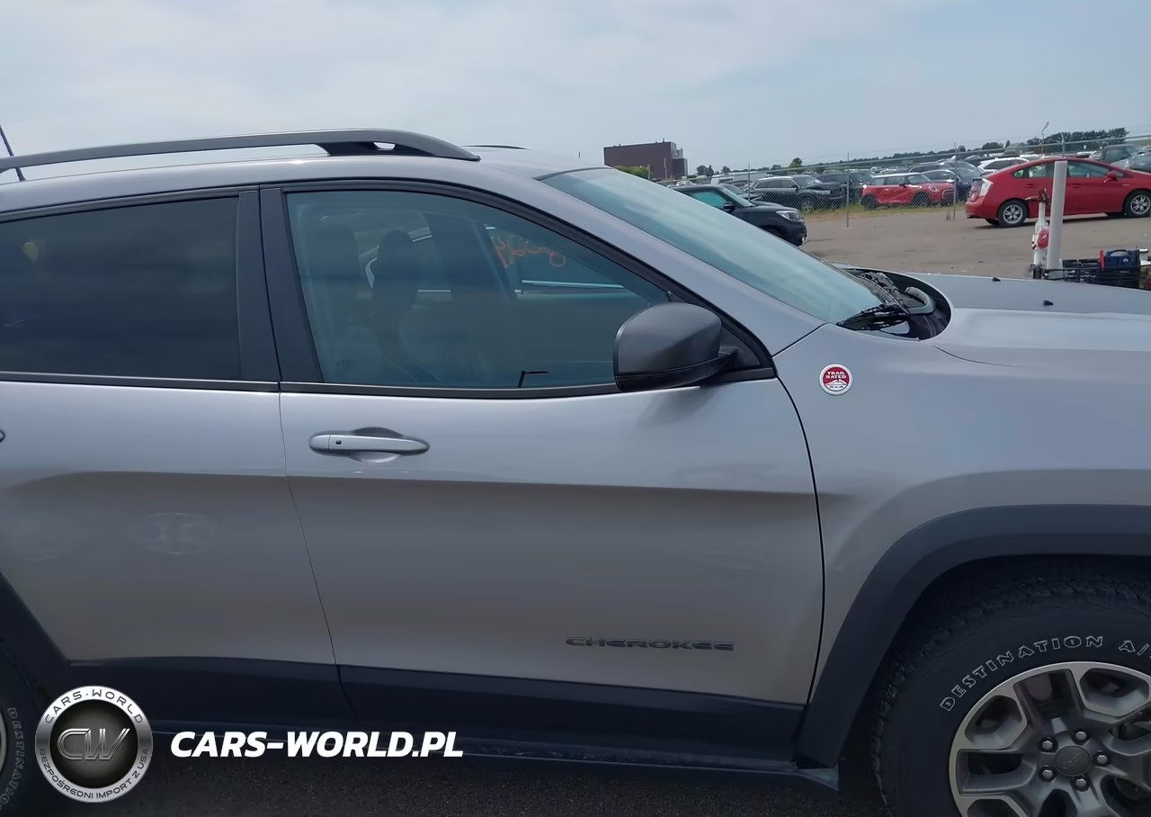 2020 Jeep Cherokee Trailhawk 4X4 VIN:1C4PJMBX3LD614048 - 13