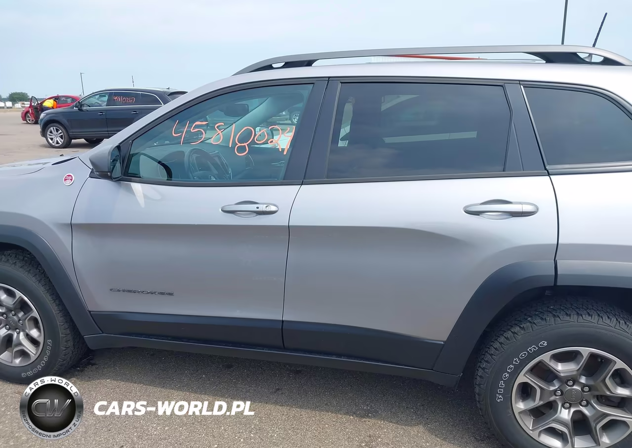 2020 Jeep Cherokee Trailhawk 4X4 VIN:1C4PJMBX3LD614048 - 14