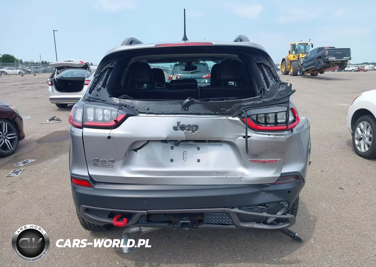 2020 Jeep Cherokee Trailhawk 4X4 VIN:1C4PJMBX3LD614048 - 16