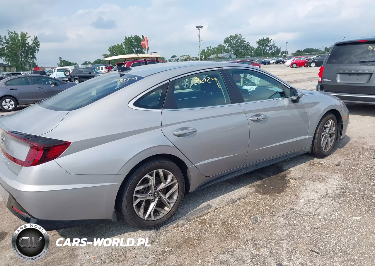 2023 Hyundai Sonata Sel VIN:KMHL64JA8PA284701 - 4