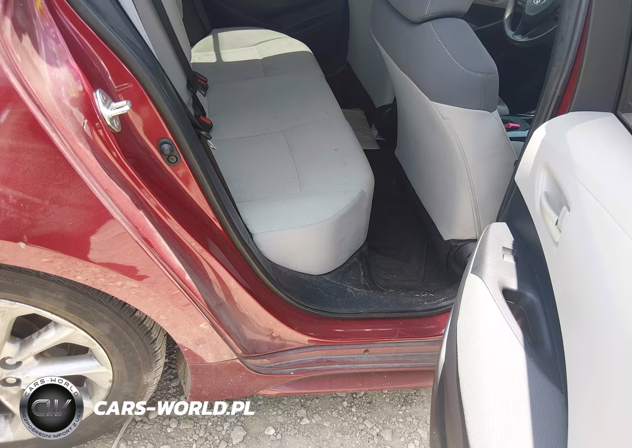 2022 Toyota Corolla Le VIN:5YFVPMAE8NP331280 - 8
