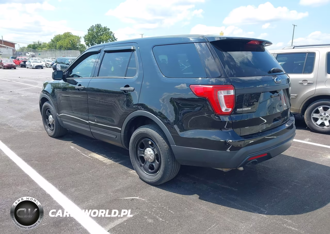 2017 Ford Utility Police Interceptor VIN:1FM5K8AR0HGD22597 - 3