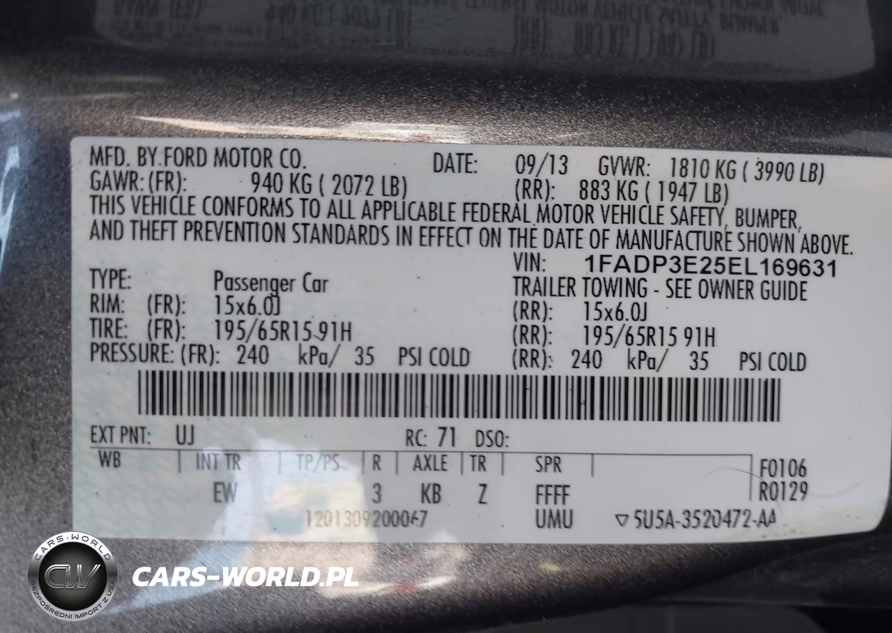 2014 Ford Focus S VIN:1FADP3E25EL169631 - 9