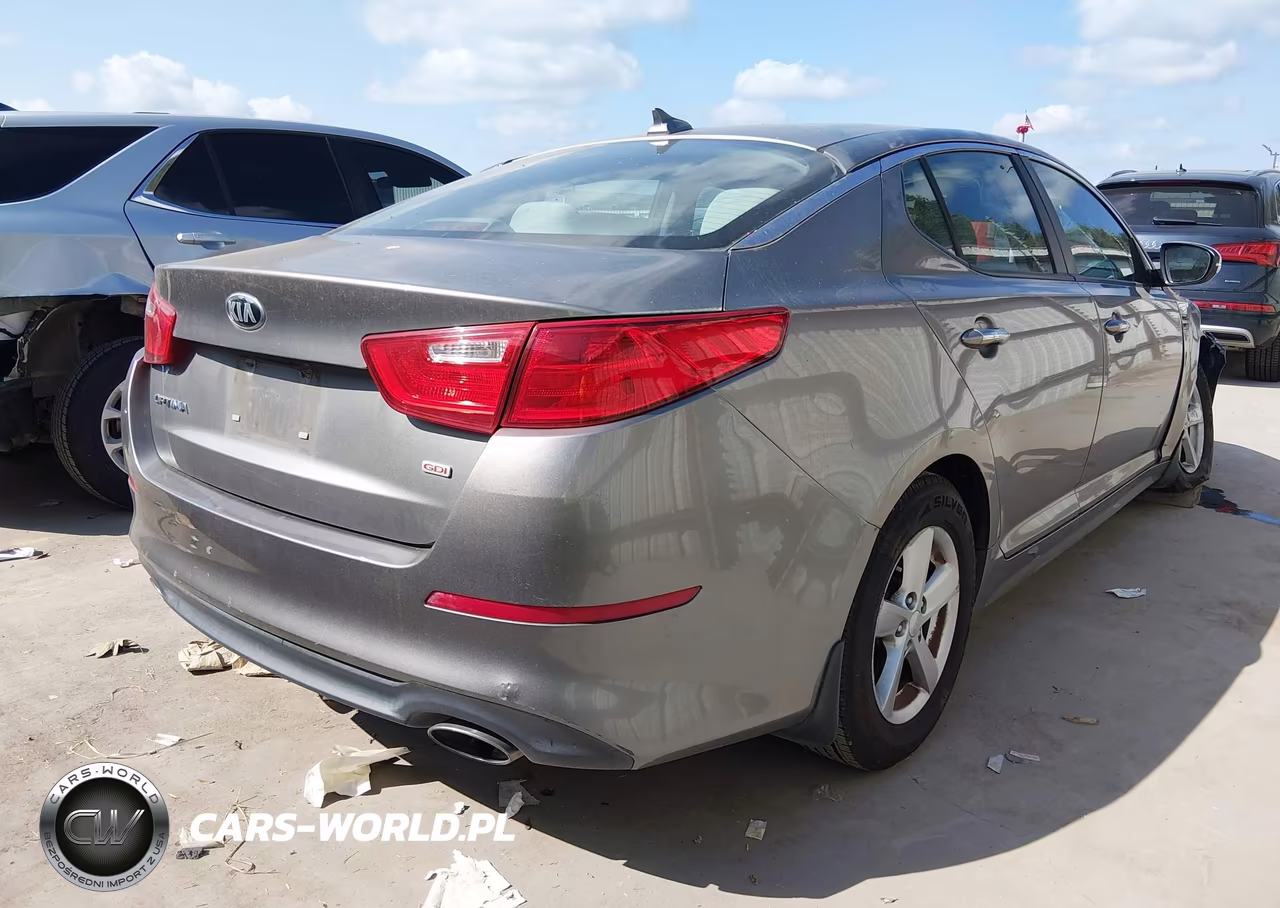 2014 Kia Optima Lx VIN:5XXGM4A71EG343136 - 4