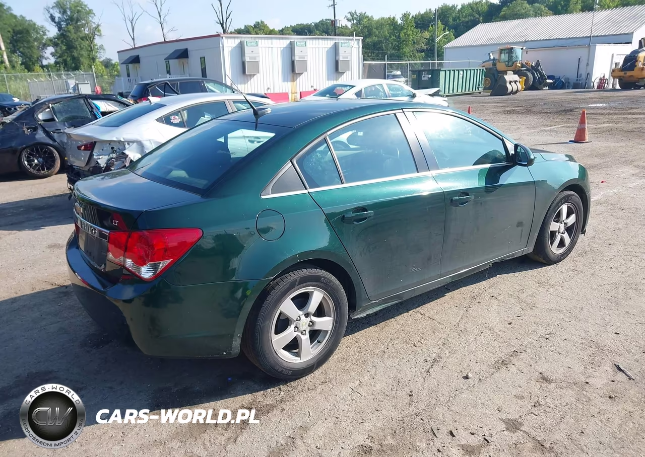 2014 Chevrolet Cruze 1Lt Auto VIN:1G1PC5SB1E7120995 - 4