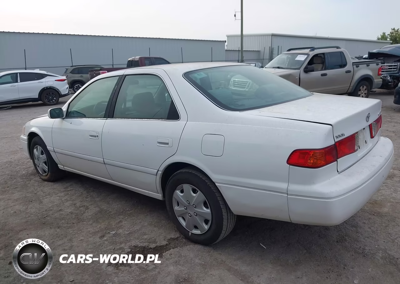 2000 Toyota Camry Le VIN:JT2BG22KXY0393511 - 14