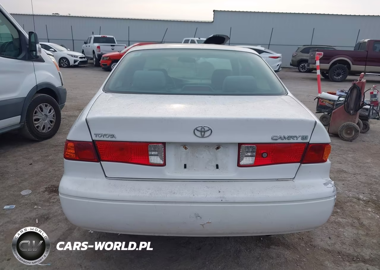 2000 Toyota Camry Le VIN:JT2BG22KXY0393511 - 16