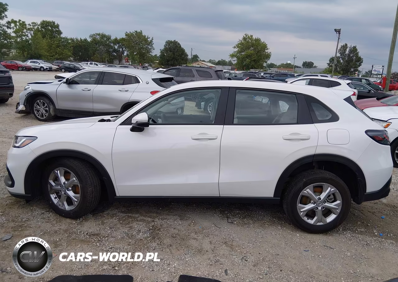 2025 Honda Hr-V Awd Lx VIN:3CZRZ2H31SM722949 - 14