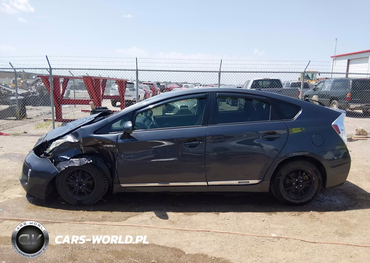 2015 Toyota Prius VIN:JTDKN3DU7F1875703 - 14