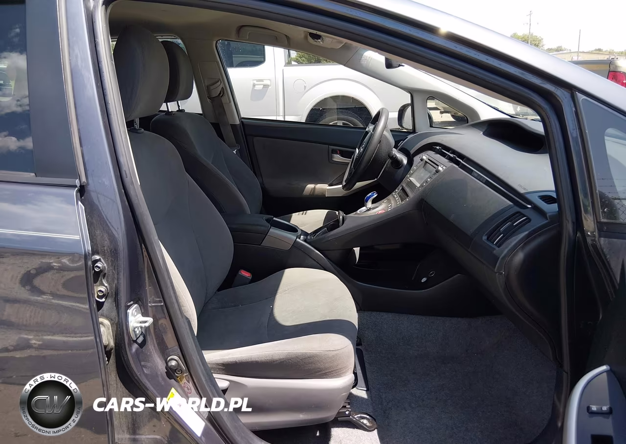 2015 Toyota Prius VIN:JTDKN3DU7F1875703 - 5