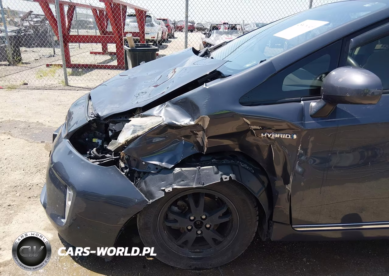 2015 Toyota Prius VIN:JTDKN3DU7F1875703 - 6