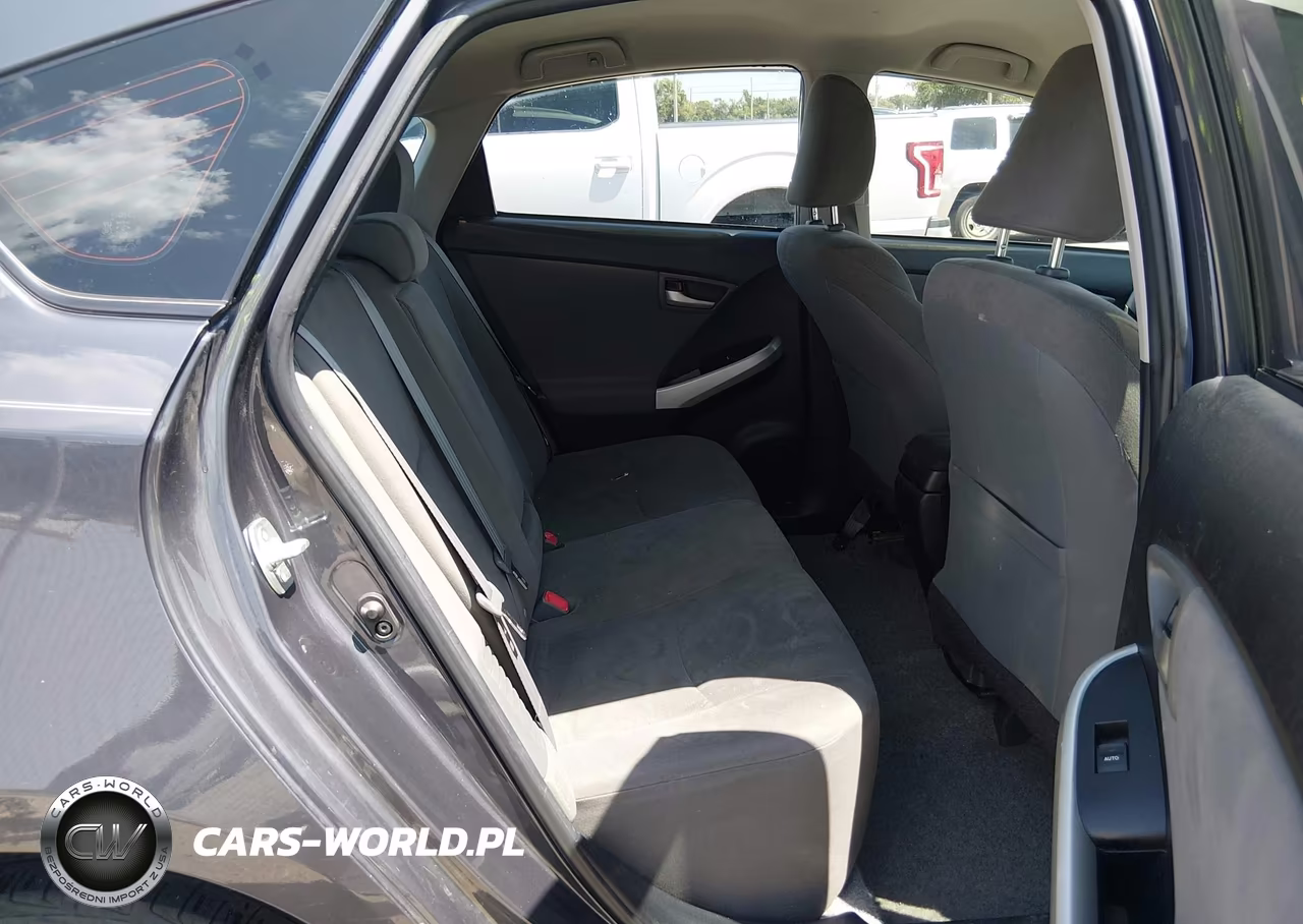 2015 Toyota Prius VIN:JTDKN3DU7F1875703 - 8